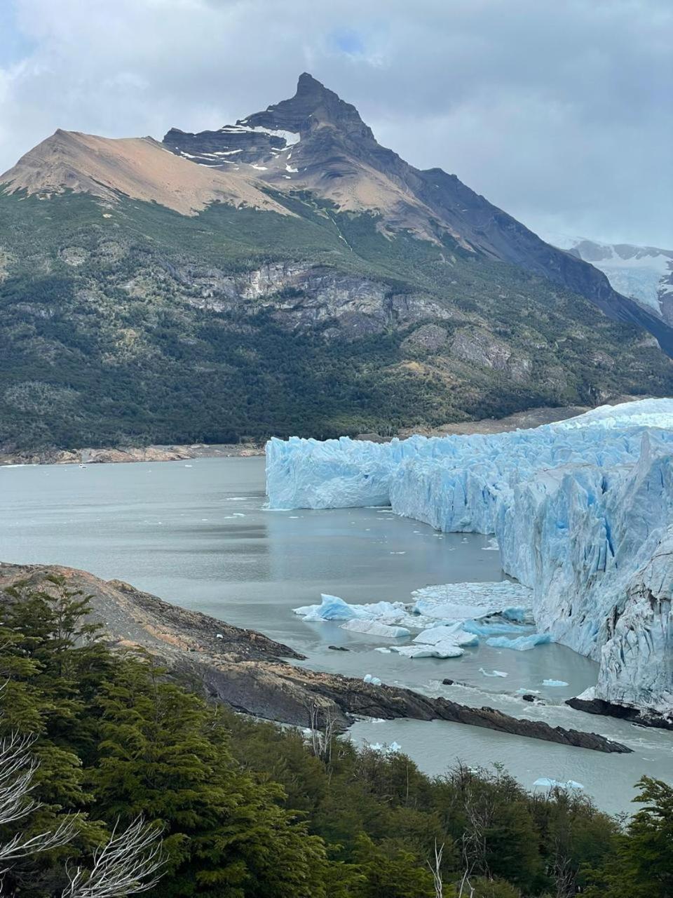 El Galpon Del Glaciar Colonia Francisco Perito Moreno Exterior photo